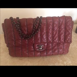 Chanel Lambskin leather 2.5 shoulder and crossbody